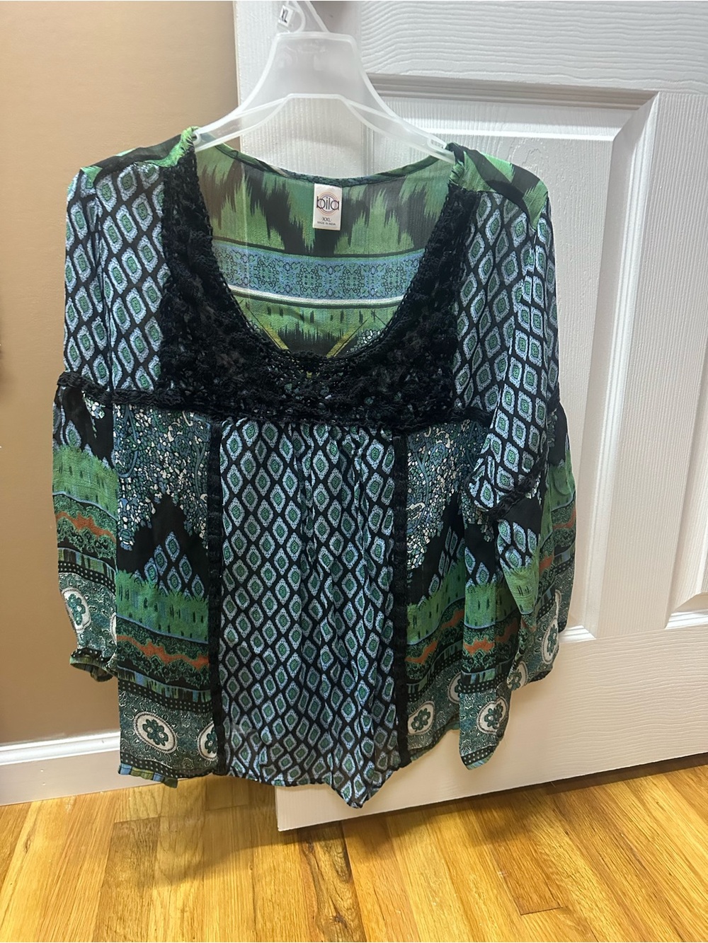 Bila Green and Blue Patterned Boho Tunic with Black Lace Yoke